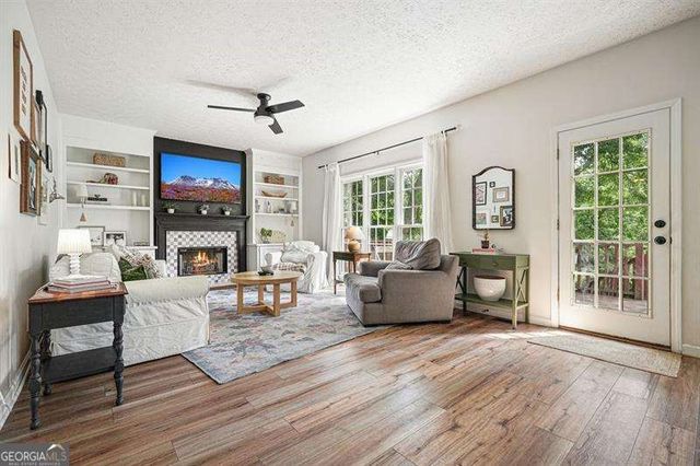410 Windsor Way, Canton, GA 30115