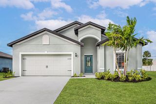 1517 SW Kamchatka Ave, Port St Lucie, FL 34953