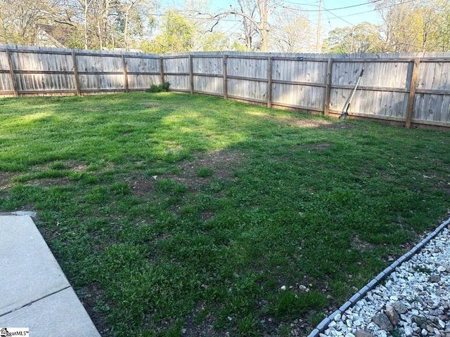 573 Perrin Avenue, Woodruff, SC 29388