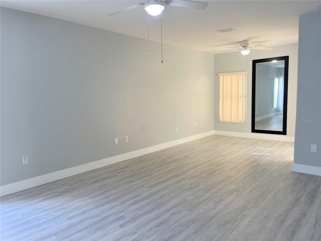 212 PURSLANE PASS, Davenport, FL 33897