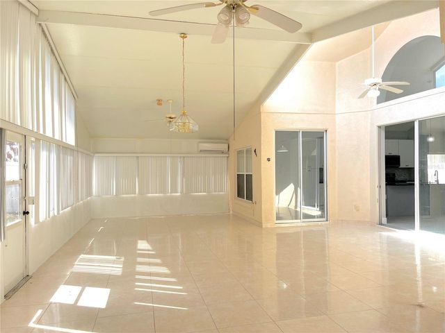 212 PURSLANE PASS, Davenport, FL 33897