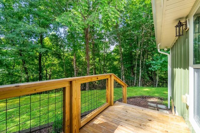 544 Stonehaven Drive, Cullowhee, NC 28723