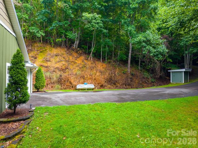 544 Stonehaven Drive, Cullowhee, NC 28723