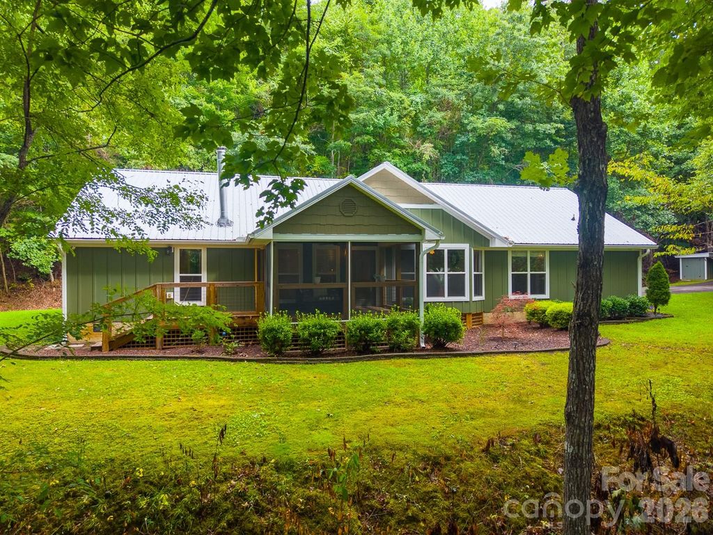 544 Stonehaven Drive, Cullowhee, NC 28723