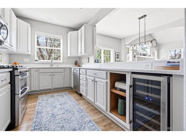 16881 W 63rd Pl, Arvada, CO 80403