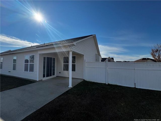 1328 Saint Johns Loop, Raeford, NC 28376