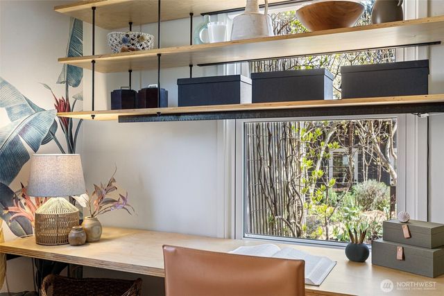 3812 50th Avenue SW, Seattle, WA 98116