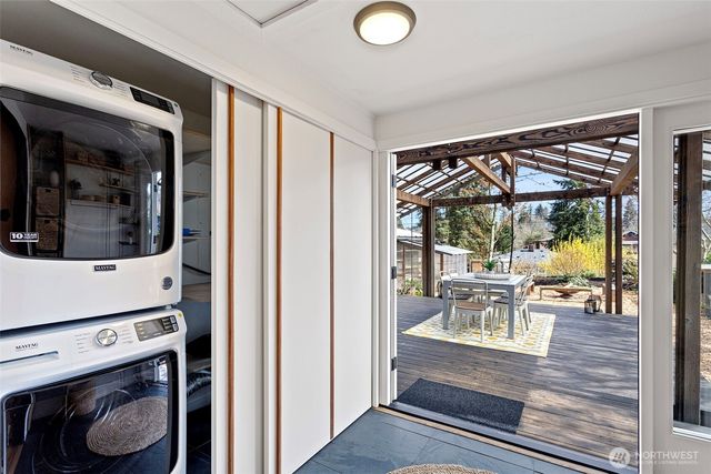 3812 50th Avenue SW, Seattle, WA 98116