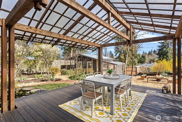 3812 50th Avenue SW, Seattle, WA 98116