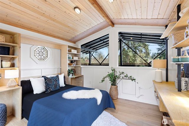 3812 50th Avenue SW, Seattle, WA 98116