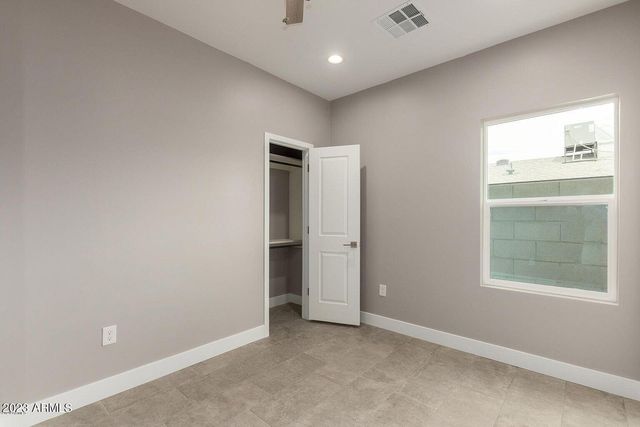 2336 E HARVARD Street B, Phoenix, AZ 85006