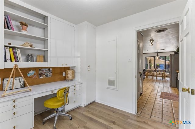 103 W Mimosa Circle, San Marcos, TX 78666