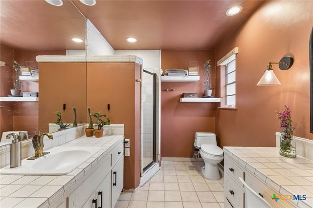 103 W Mimosa Circle, San Marcos, TX 78666