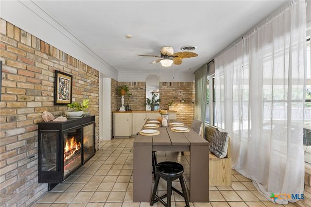 103 W Mimosa Circle, San Marcos, TX 78666