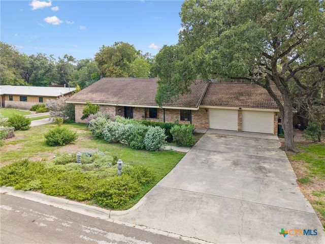 103 W Mimosa Circle, San Marcos, TX 78666