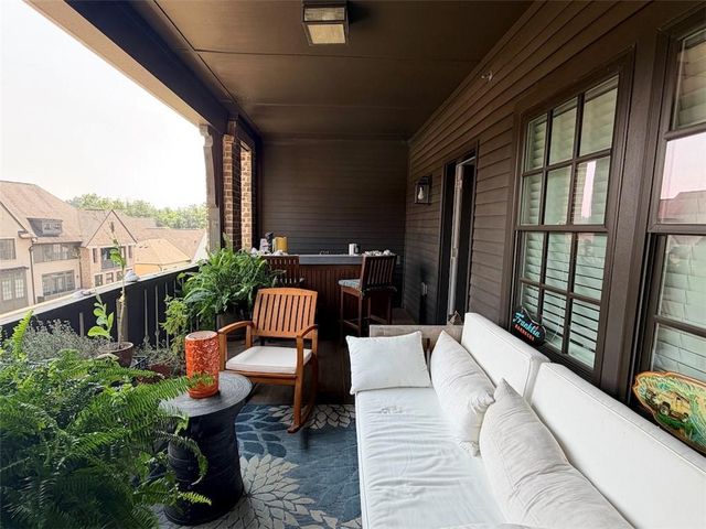 6735 Encore Boulevard, Sandy Springs, GA 30328