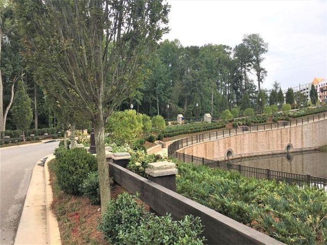 6735 Encore Boulevard, Sandy Springs, GA 30328