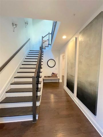 6735 Encore Boulevard, Sandy Springs, GA 30328