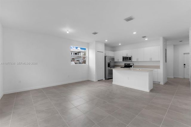 191 SE 11th Avenue, Florida City, FL 33034