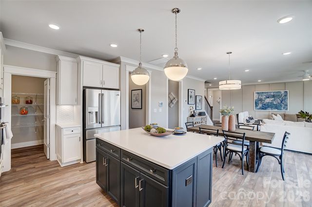 7205 Farmingdale Lane, Harrisburg, NC 28075