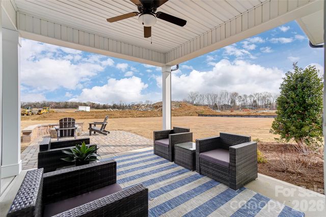 7205 Farmingdale Lane, Harrisburg, NC 28075