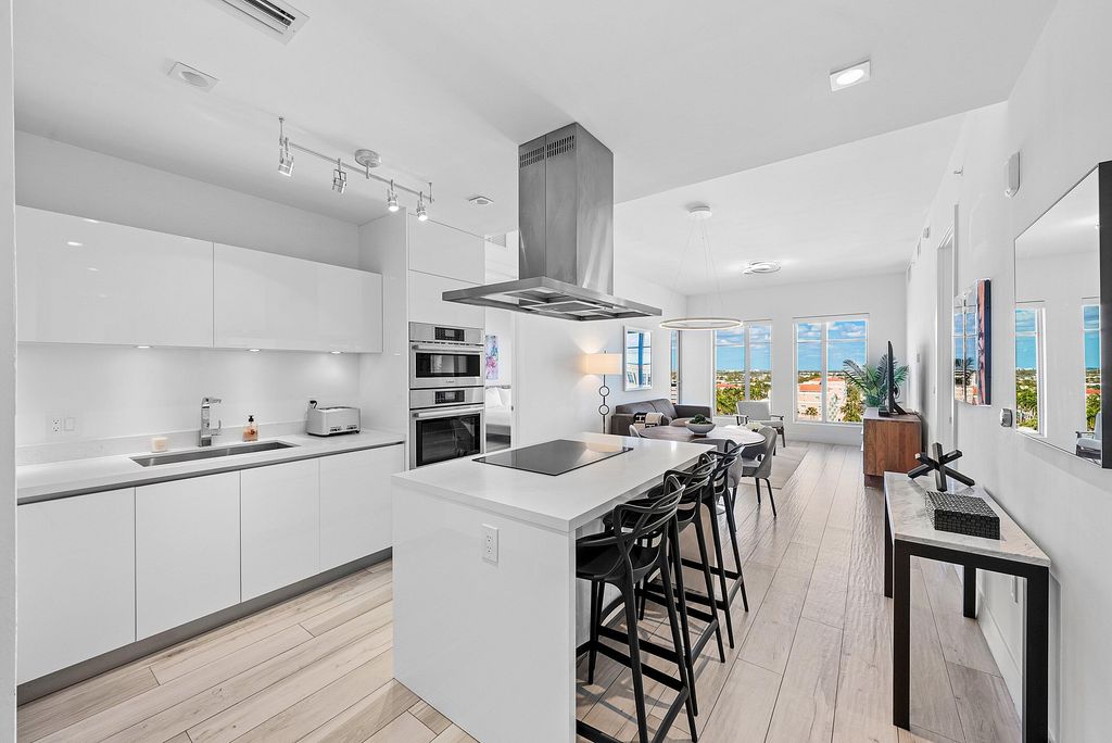 155 E Boca Raton Road 1019, Boca Raton, FL 33432