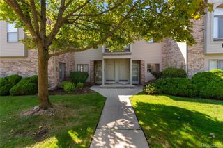 42789 Lilley Pointe Drive, Canton Charter Township, MI 48187