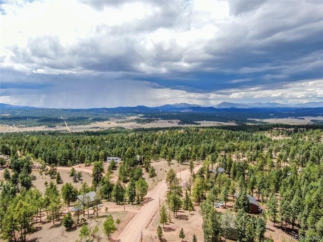 1427 N Mountain Estates Rd, Florissant, CO 80816