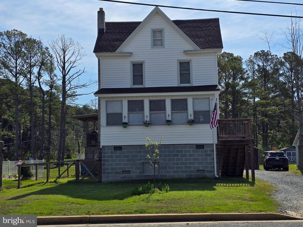 3399 S SOMERSET AVE, Crisfield, MD 21817
