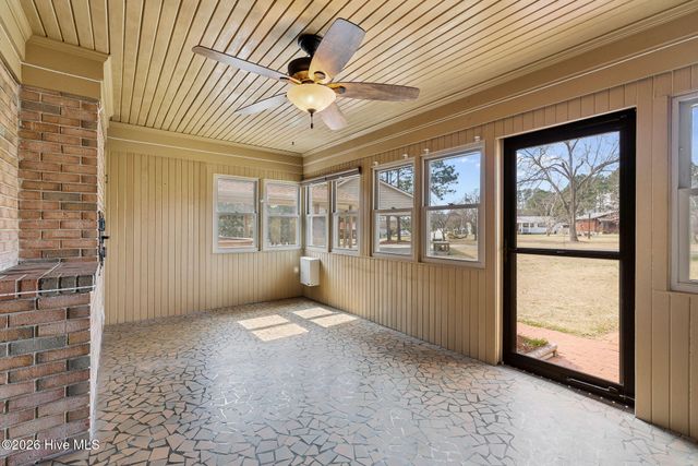 303 N Lincoln Street, Benson, NC 27504