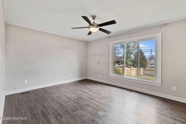 303 N Lincoln Street, Benson, NC 27504