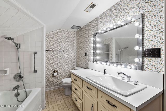 303 N Lincoln Street, Benson, NC 27504