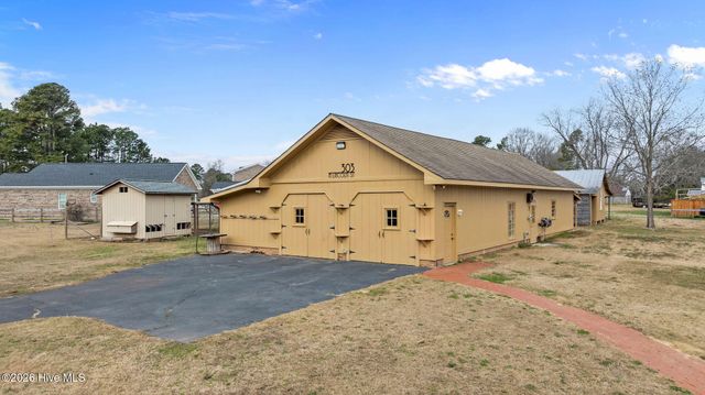 303 N Lincoln Street, Benson, NC 27504