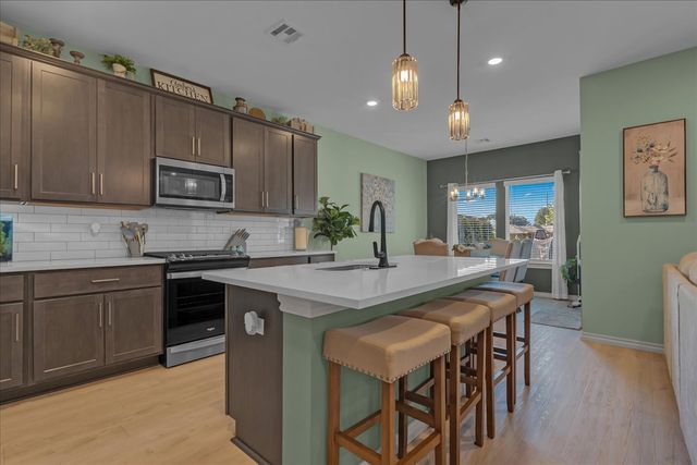 2429 W Charleston Street, Broken Arrow, OK 74011