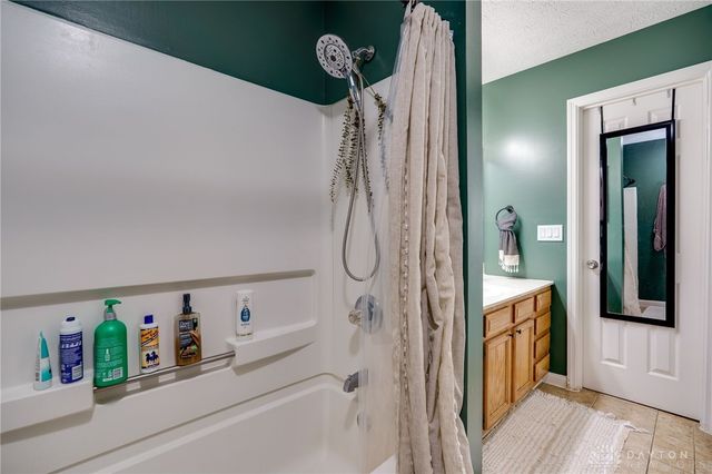 1662 Farrington Drive, Kettering, OH 45420