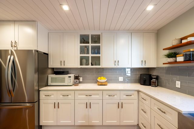 1116 E Kingsbury Street, Springfield, MO 65807