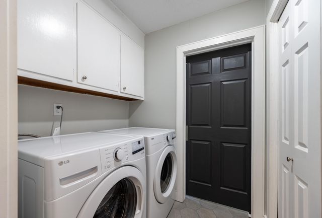 1116 E Kingsbury Street, Springfield, MO 65807