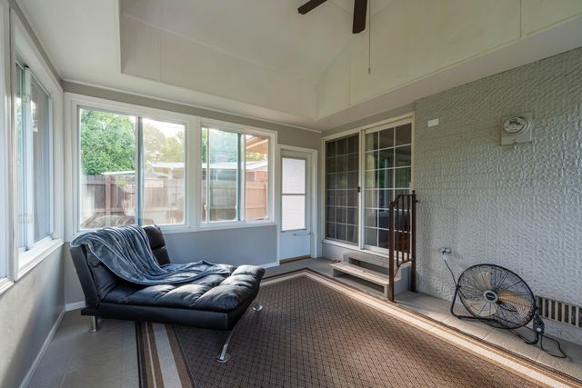 1116 E Kingsbury Street, Springfield, MO 65807