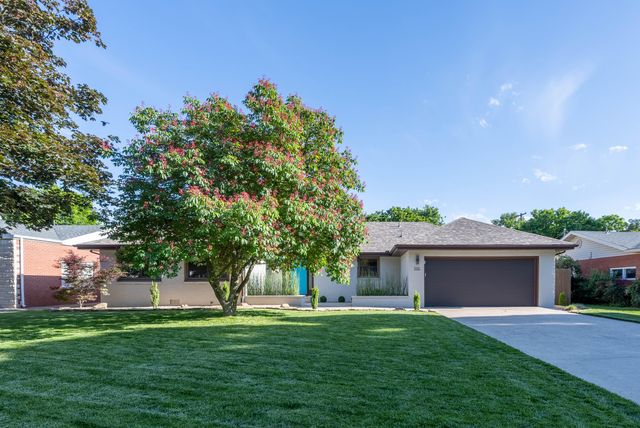 1116 E Kingsbury Street, Springfield, MO 65807