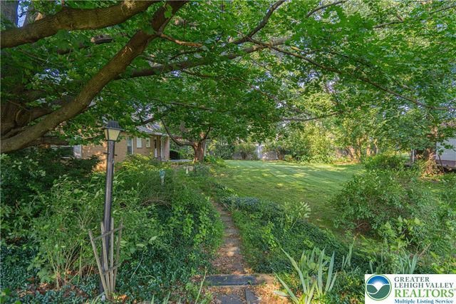 3344 Winchester Road, Allentown City, PA 18104