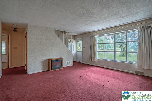 3344 Winchester Road, Allentown City, PA 18104