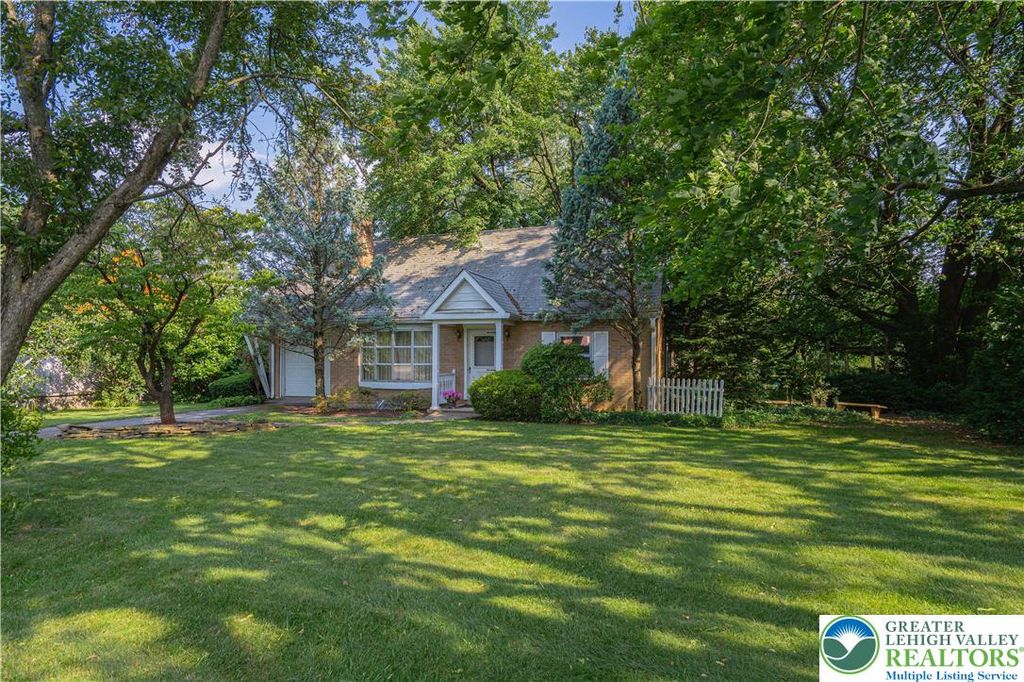 3344 Winchester Road, Allentown City, PA 18104