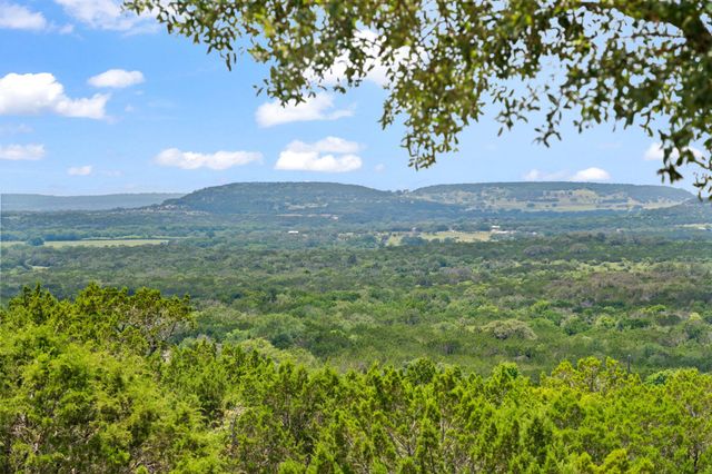 2610 County Road 334, Burnet, TX 78611