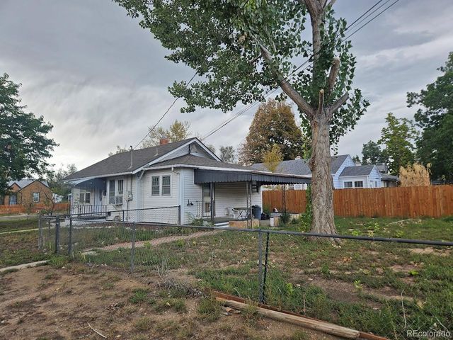 3990 S Delaware Street, Englewood, CO 80110