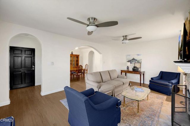 1932 E Washington Boulevard, Pasadena, CA 91104