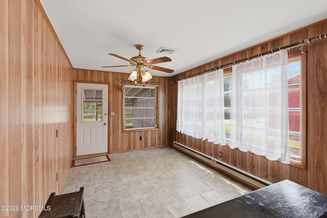 233 Westbrook Drive, Toms River, NJ 08757