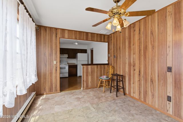 233 Westbrook Drive, Toms River, NJ 08757