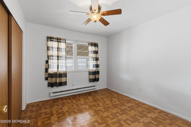 233 Westbrook Drive, Toms River, NJ 08757