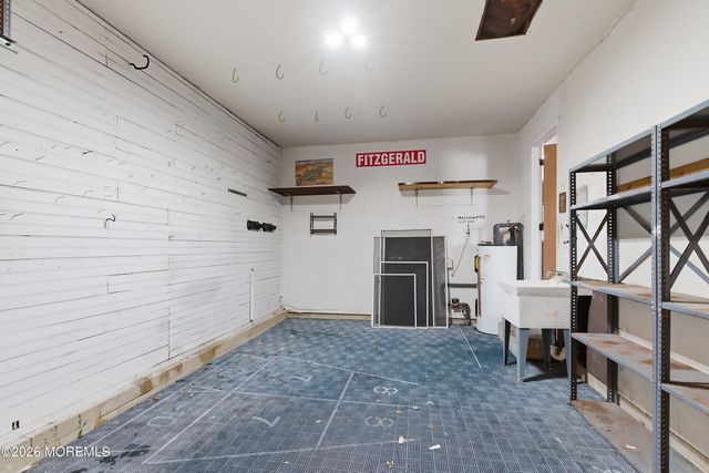 233 Westbrook Drive, Toms River, NJ 08757