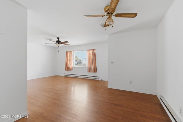 233 Westbrook Drive, Toms River, NJ 08757